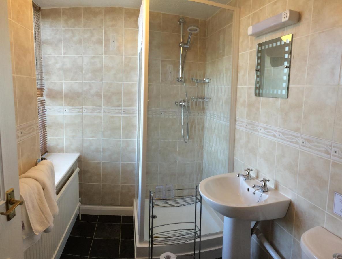 Smugglers Rock Country House Ravenscar Room photo
